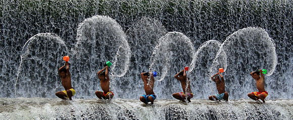 2018-72-9724 - Playing in the Waterfall