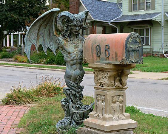 2026-10-07 AI - An interesting mailbox