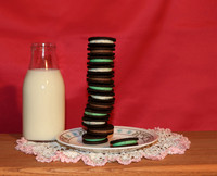 2017-68-4039 - Milk and Cookies