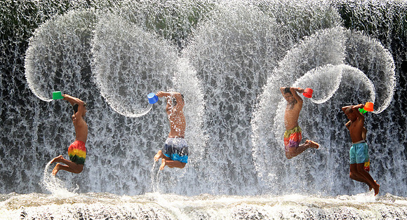 2018-72-9804 - Playing in the Waterfall