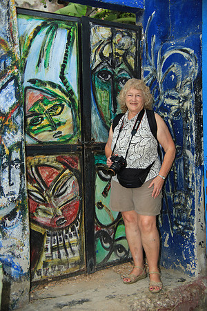 Hemel Street Art - Havana and Barbara