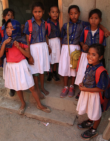 2018-72-12618 - Rinca School Girls